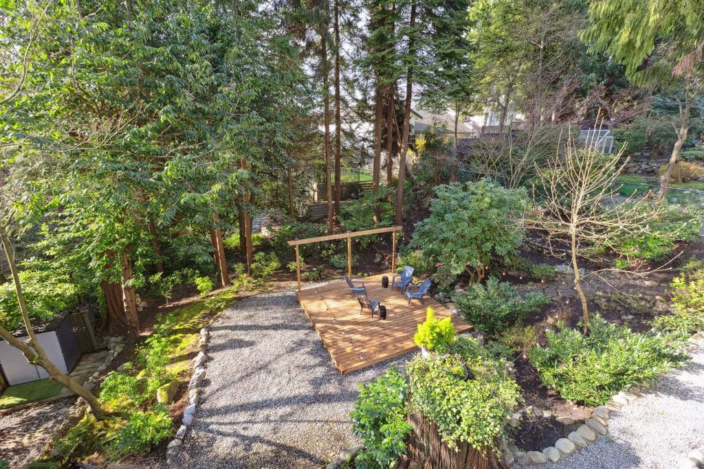 listing image 1104756272056590628