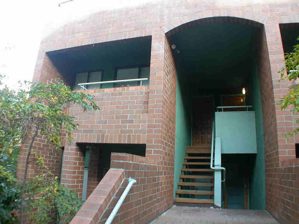 listing image 1105308849395275169