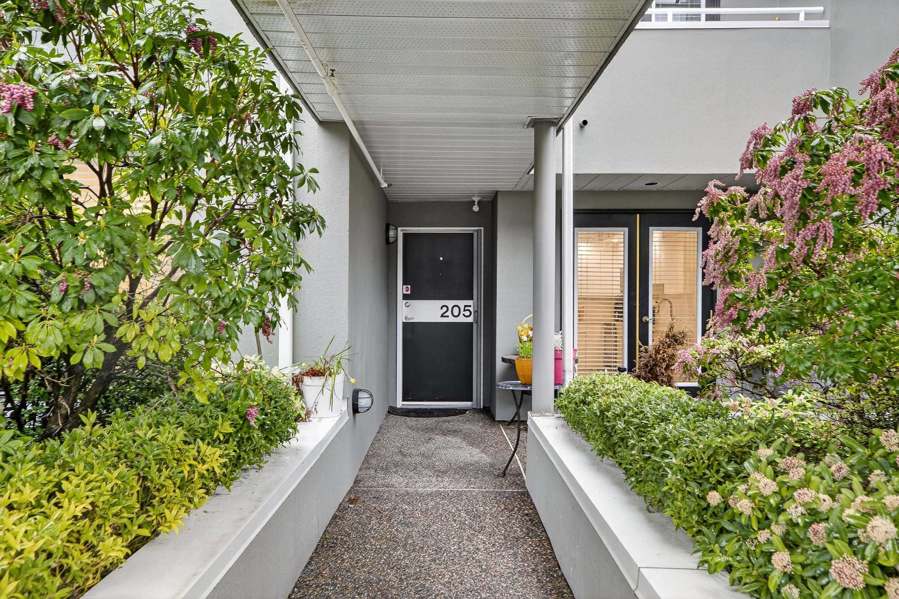 3151 Woodbine Drive 205