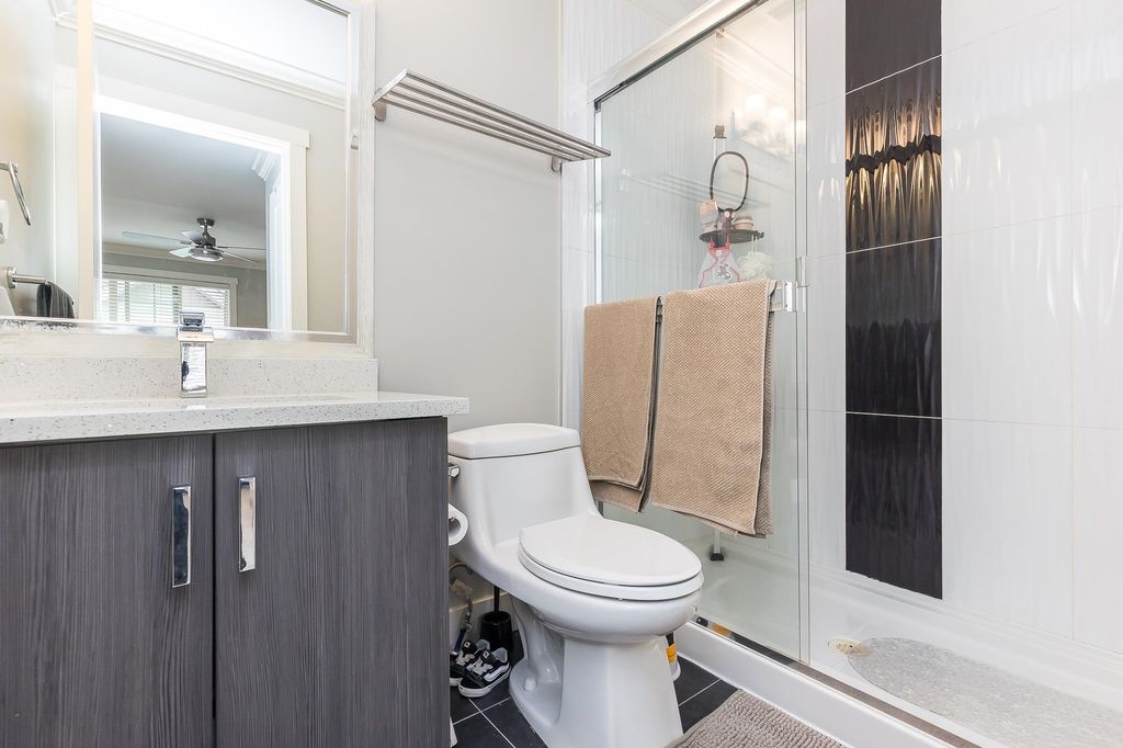 listing image 1100606346893919834