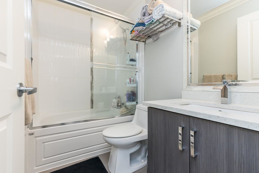 listing image 1109637153259732642