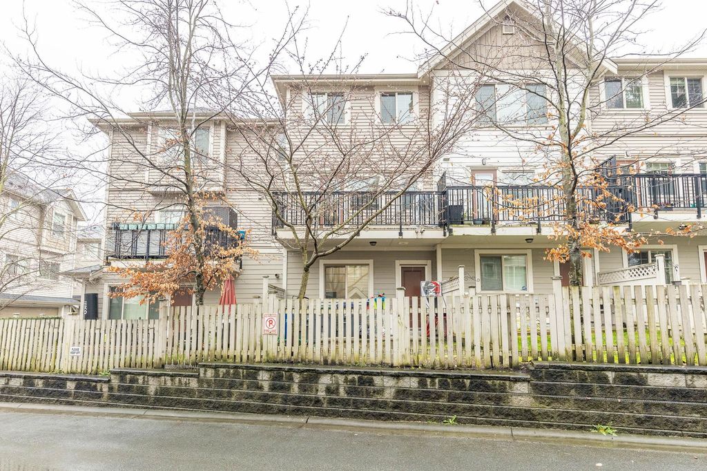 listing image 1103539849947882738