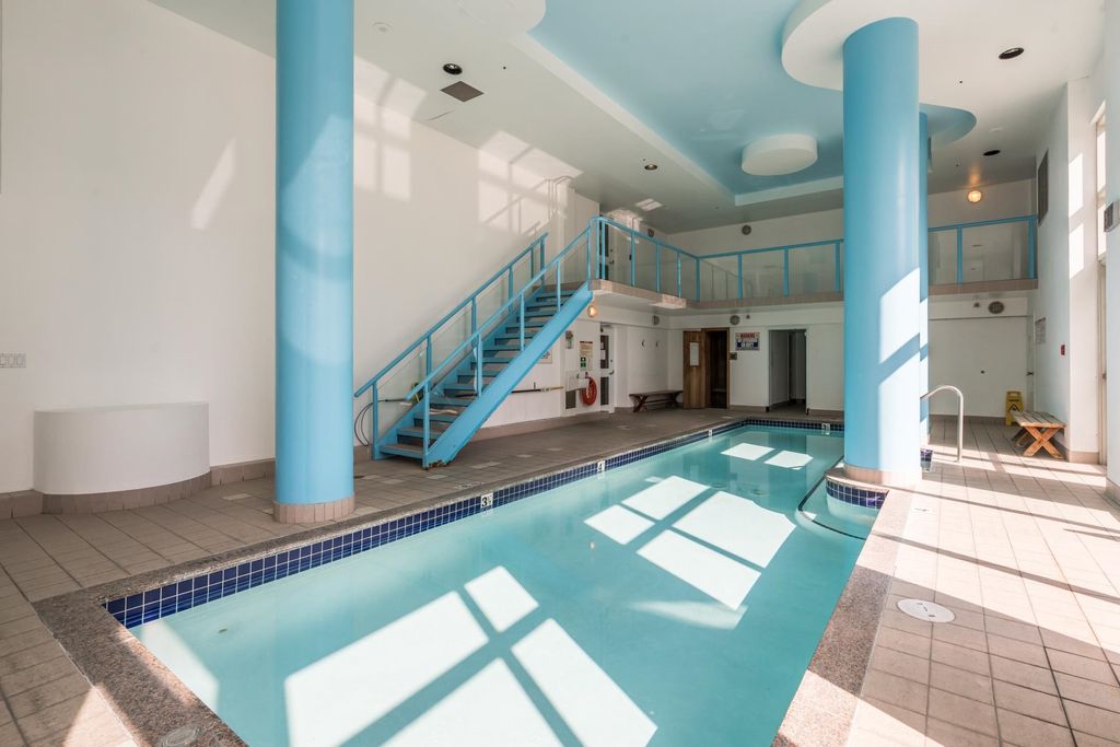 listing image 1103822218429408750