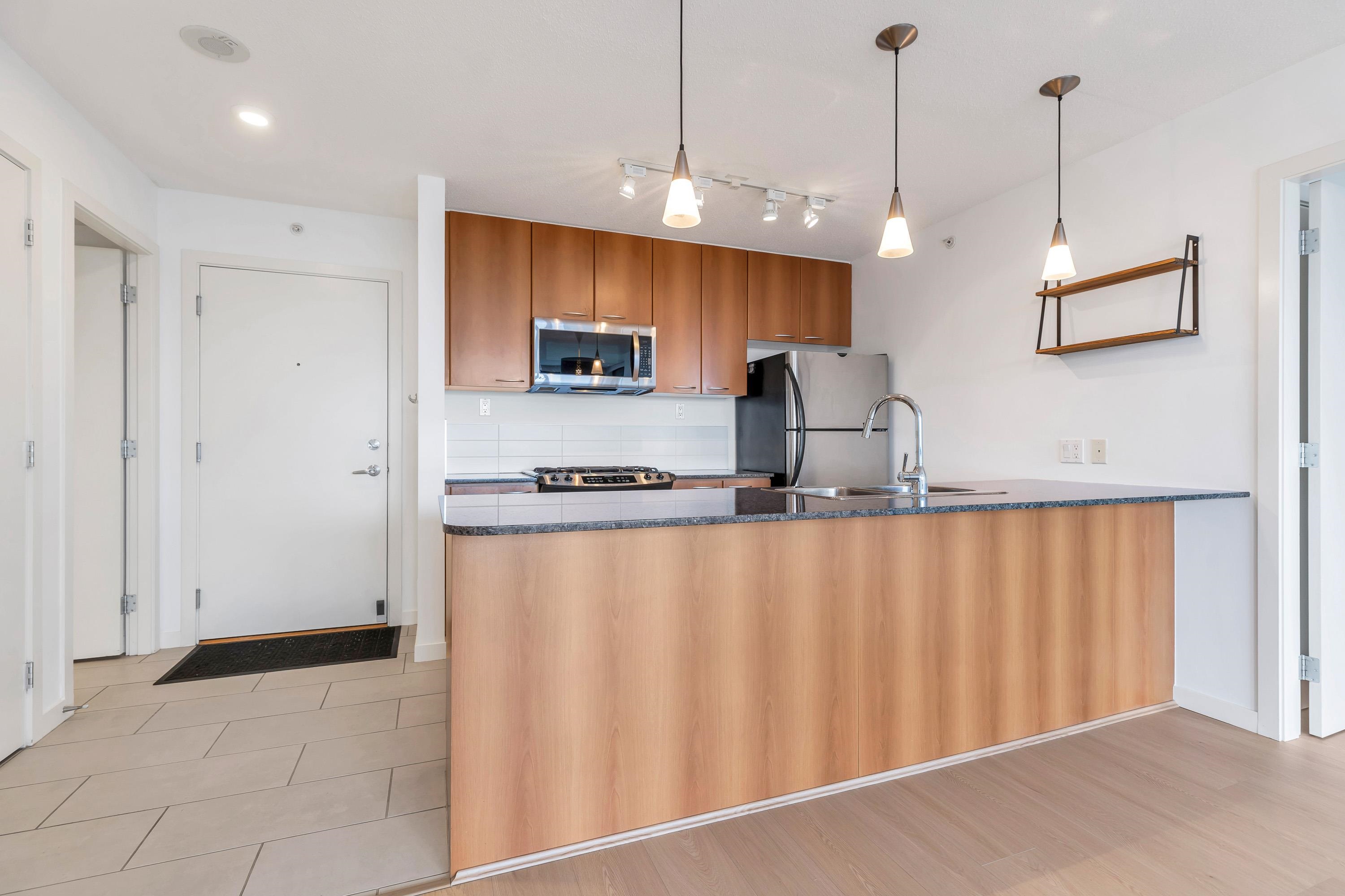 7108 Collier Street 1205