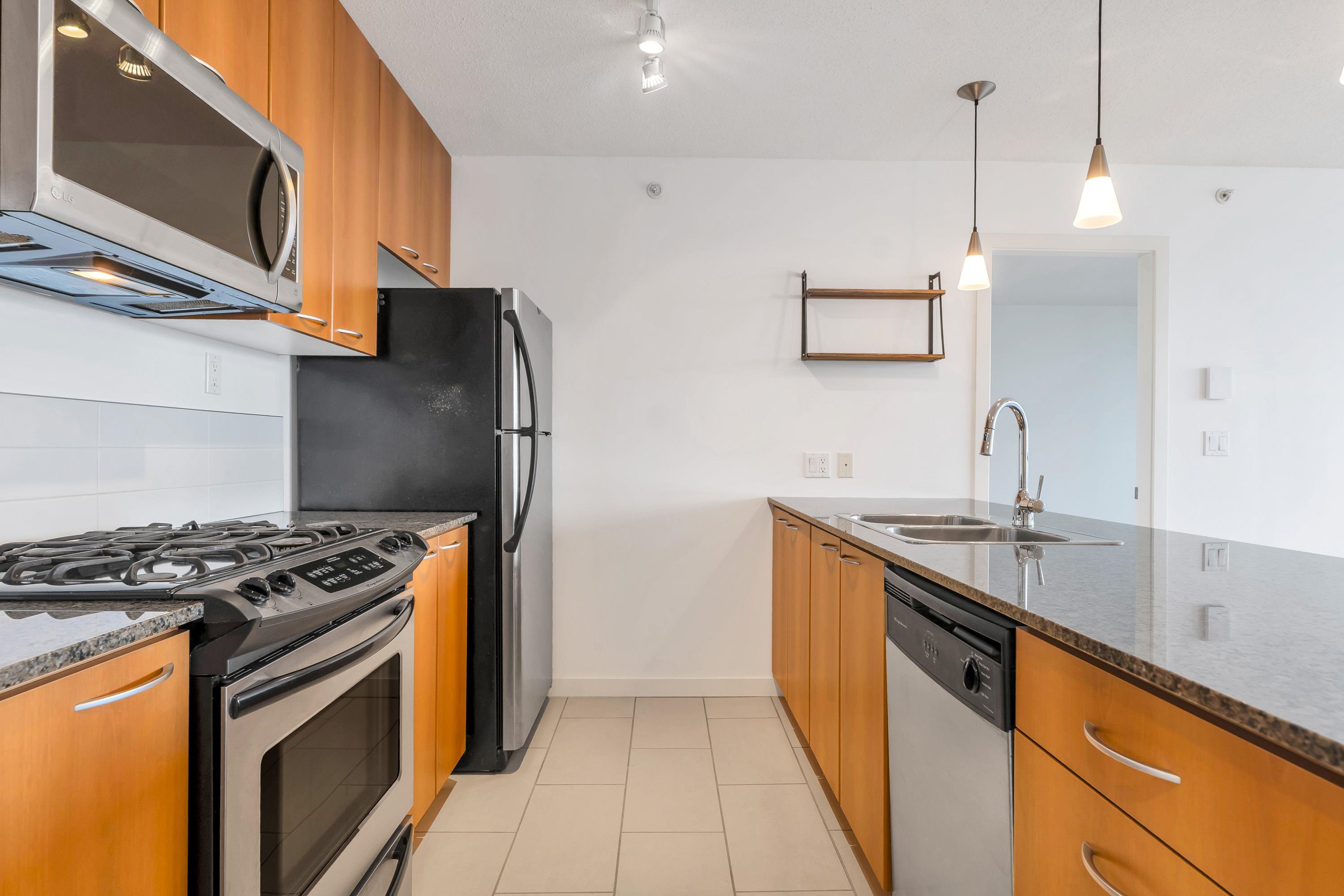 7108 Collier Street 1205