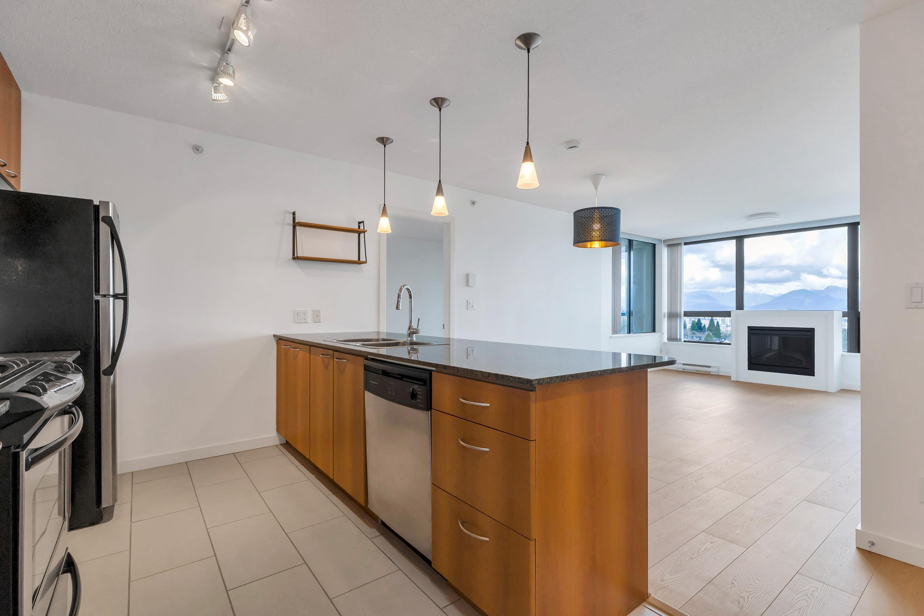 7108 Collier Street 1205