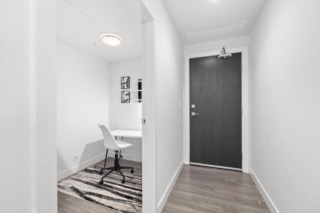 listing image 1109910138906345166