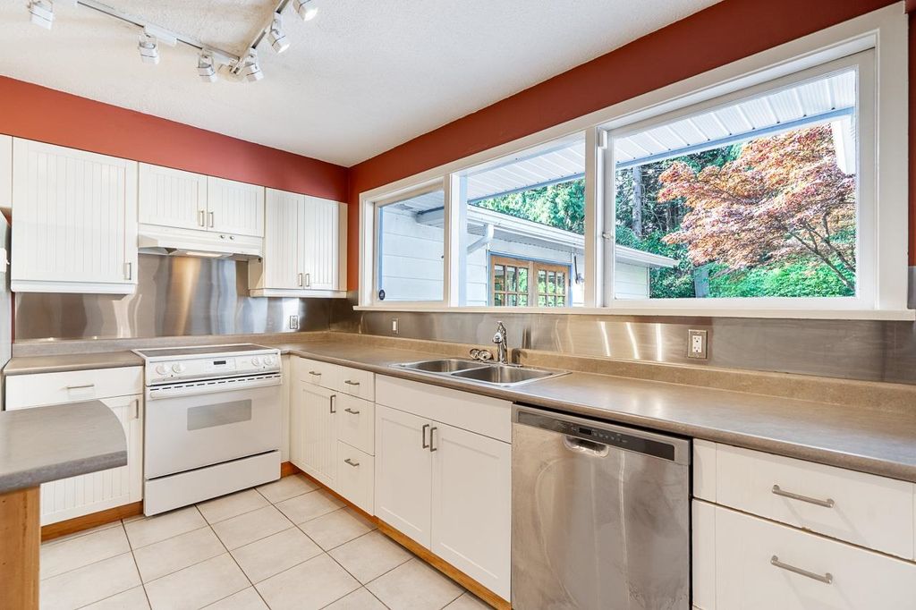 listing image 1100478168952807848
