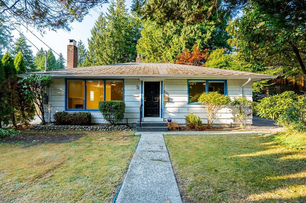 listing image 1106065402368673226
