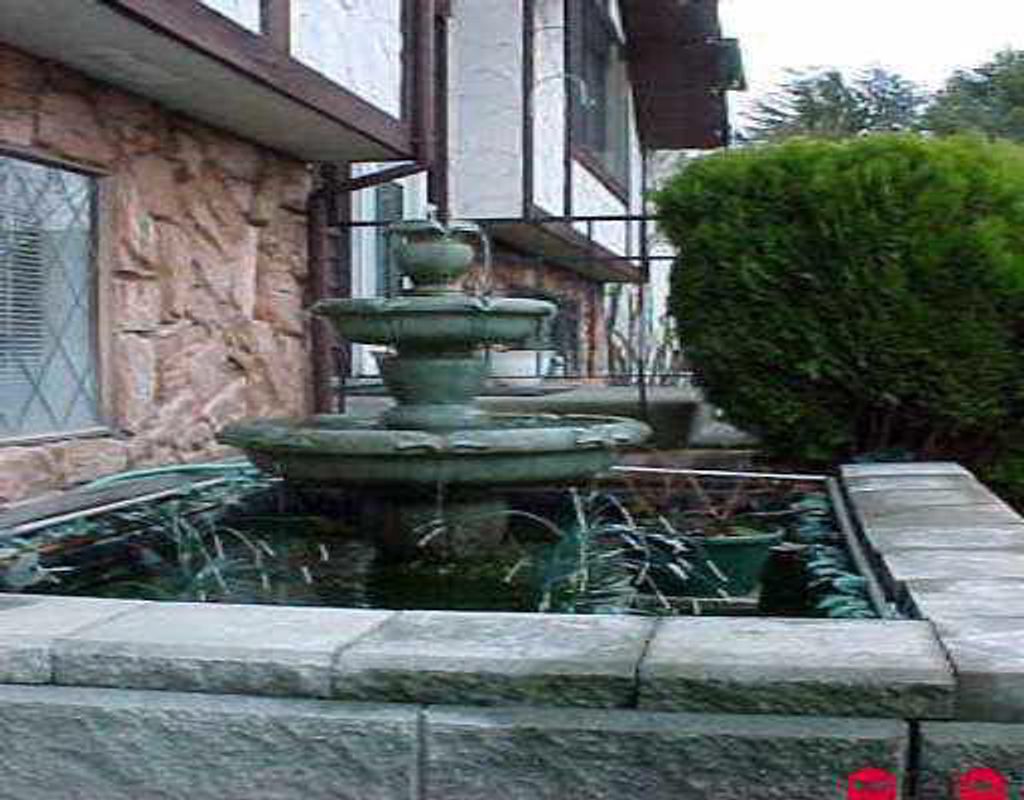 listing image 1107294689602141230