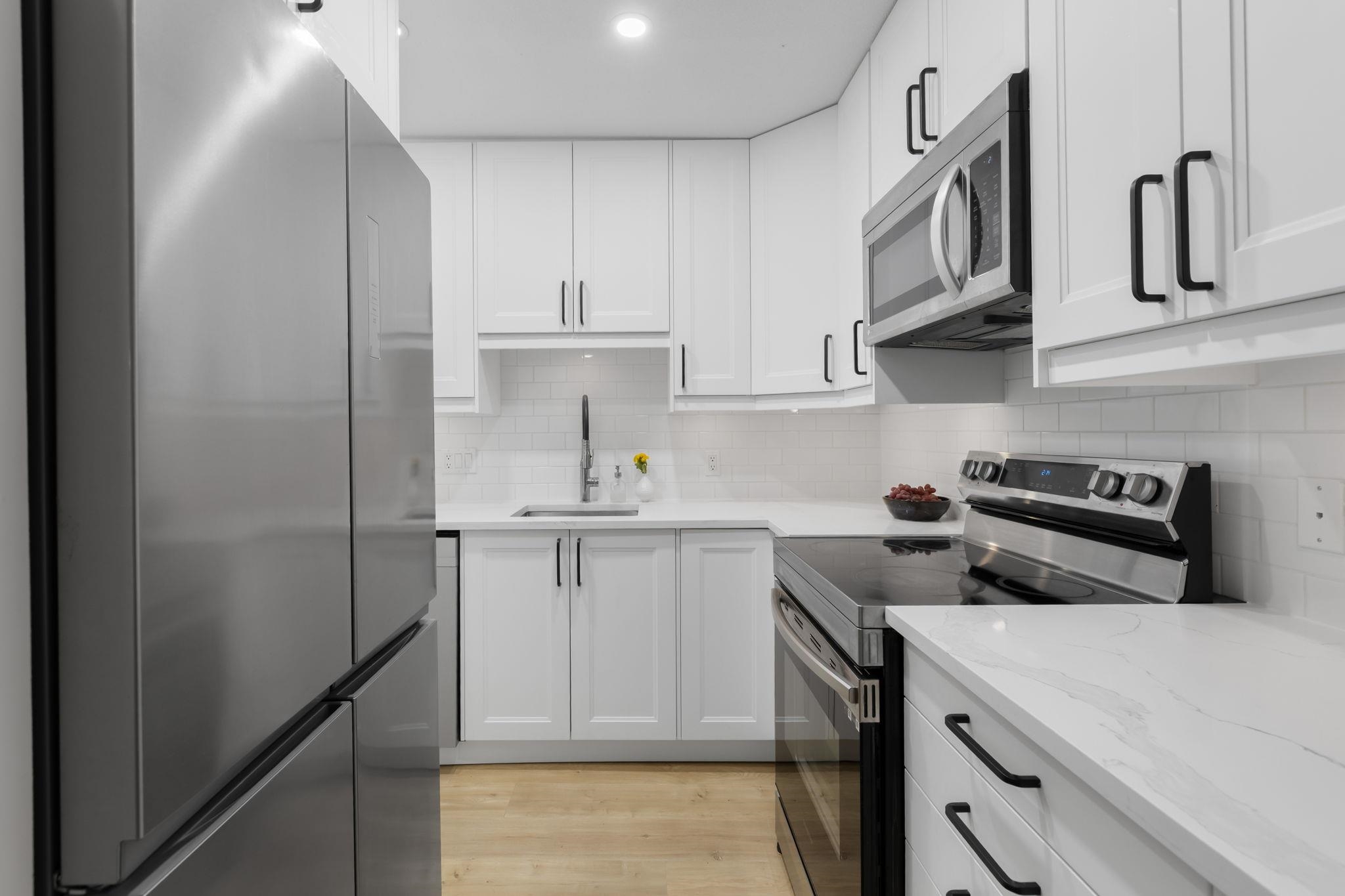 20177 54a Avenue 104