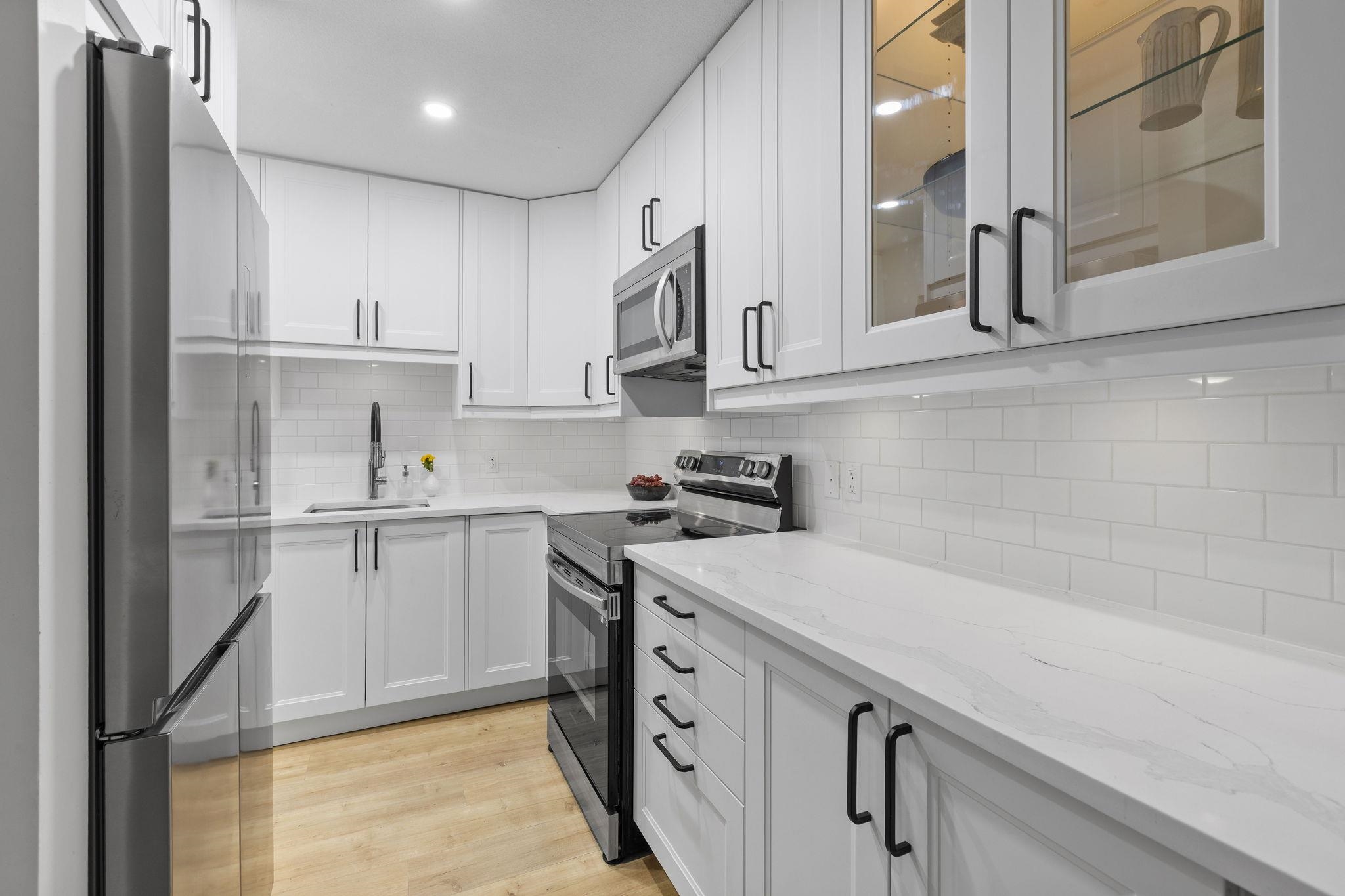 20177 54a Avenue 104