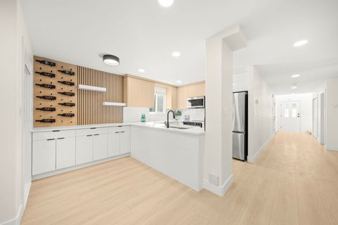 11950 232 Street 13 Maple Ridge BC V2X 6T1