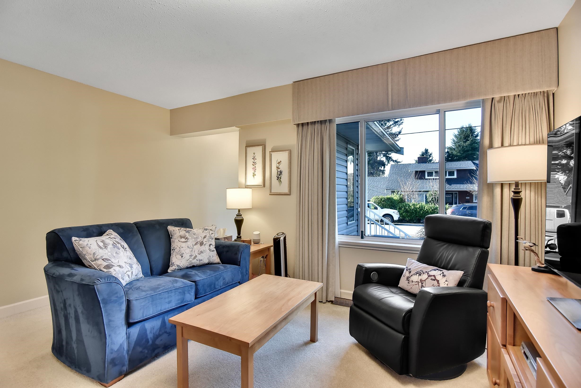 1348 Compston Crescent