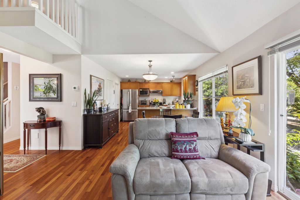 listing image 1109000086168687007