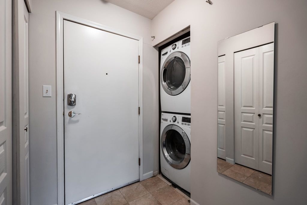 listing image 1104634065098033148