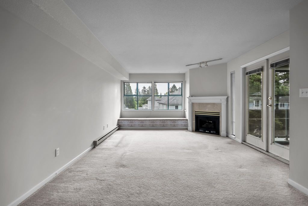 listing image 1109978267414817071