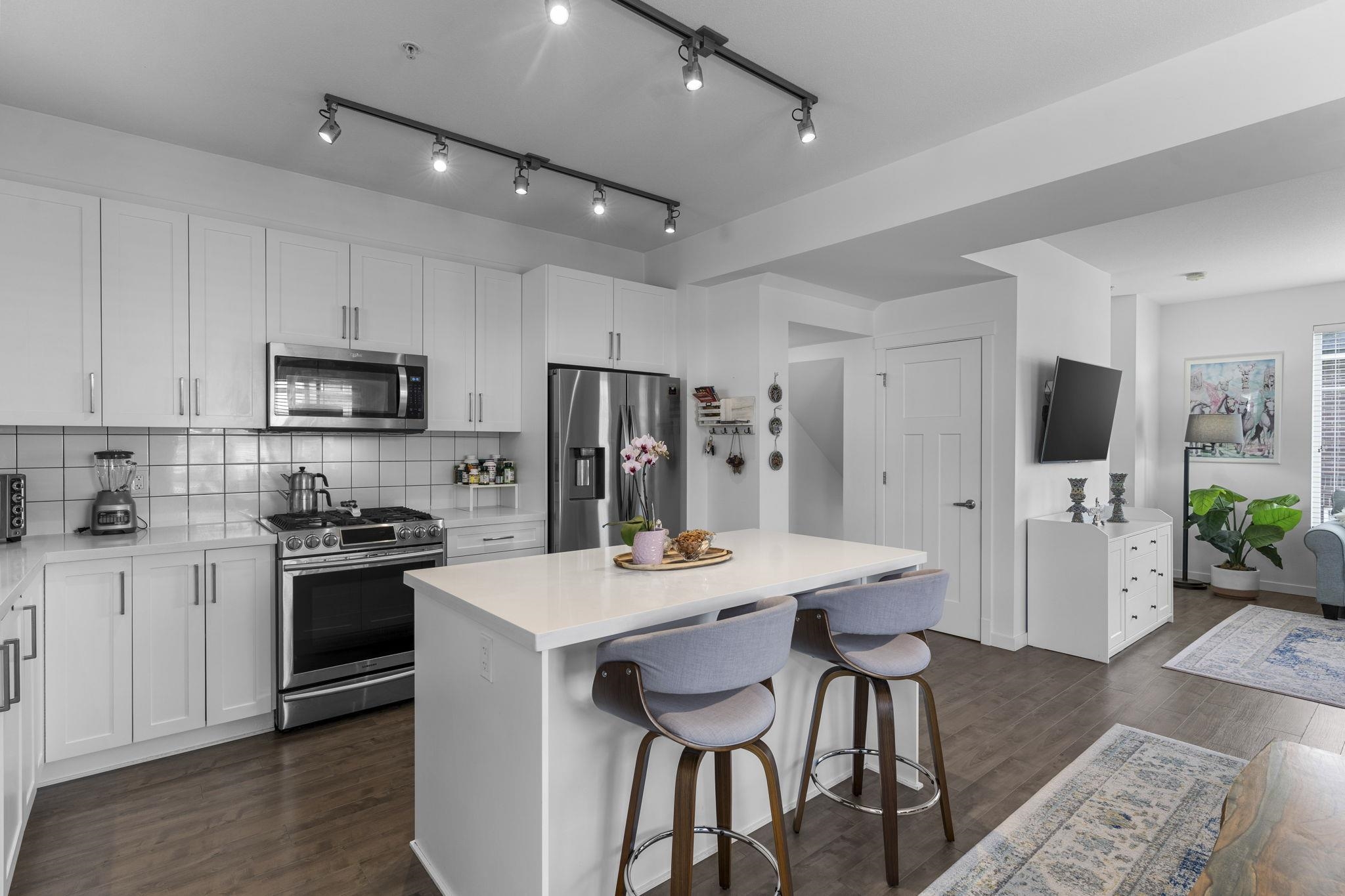 11272 240th Street 9