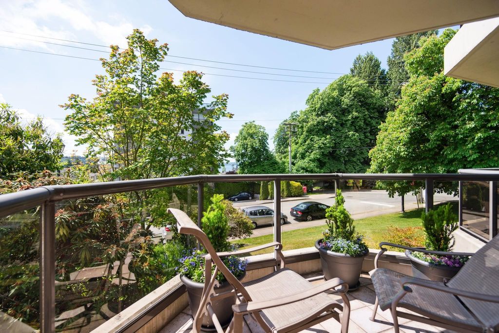 listing image 1103289861644163919