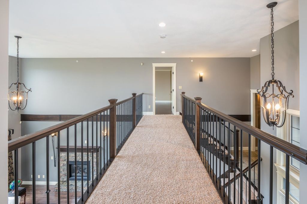 listing image 1102814925004551572