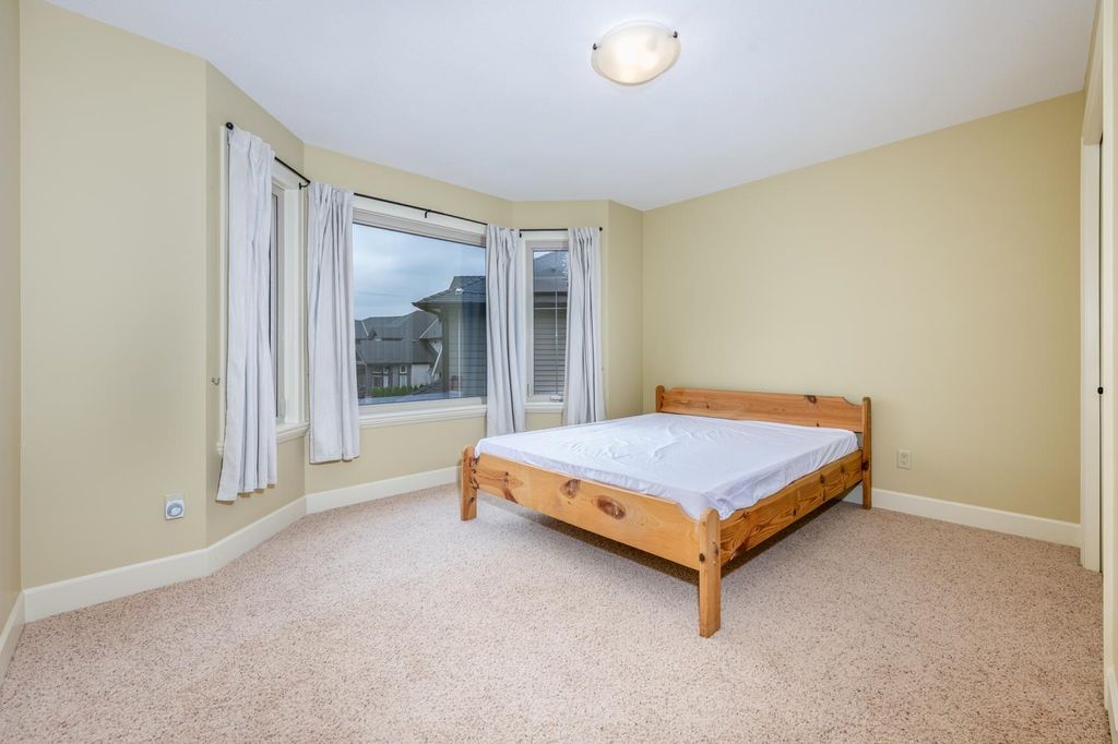 listing image 1103867707401631251