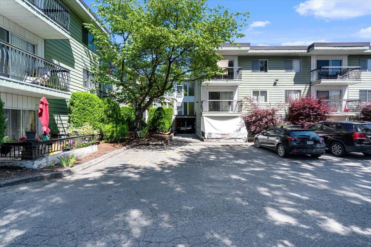 8635 120 Street 168C