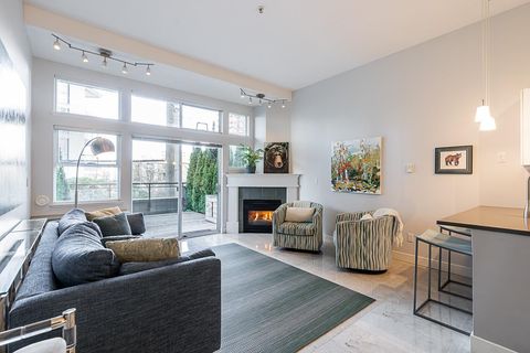 131 W 3rd Street 108 North Vancouver BC V7M 1E7