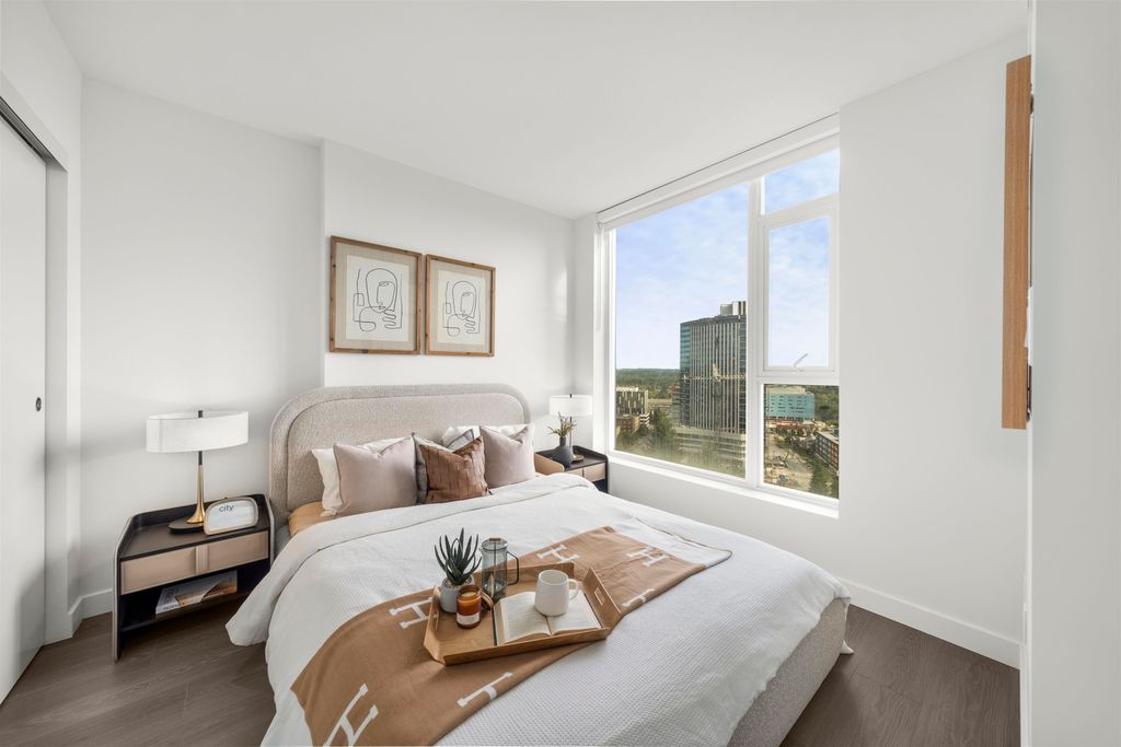 listing image 1104149485898453345