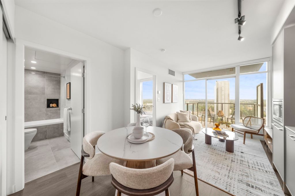 listing image 1108608233443563426