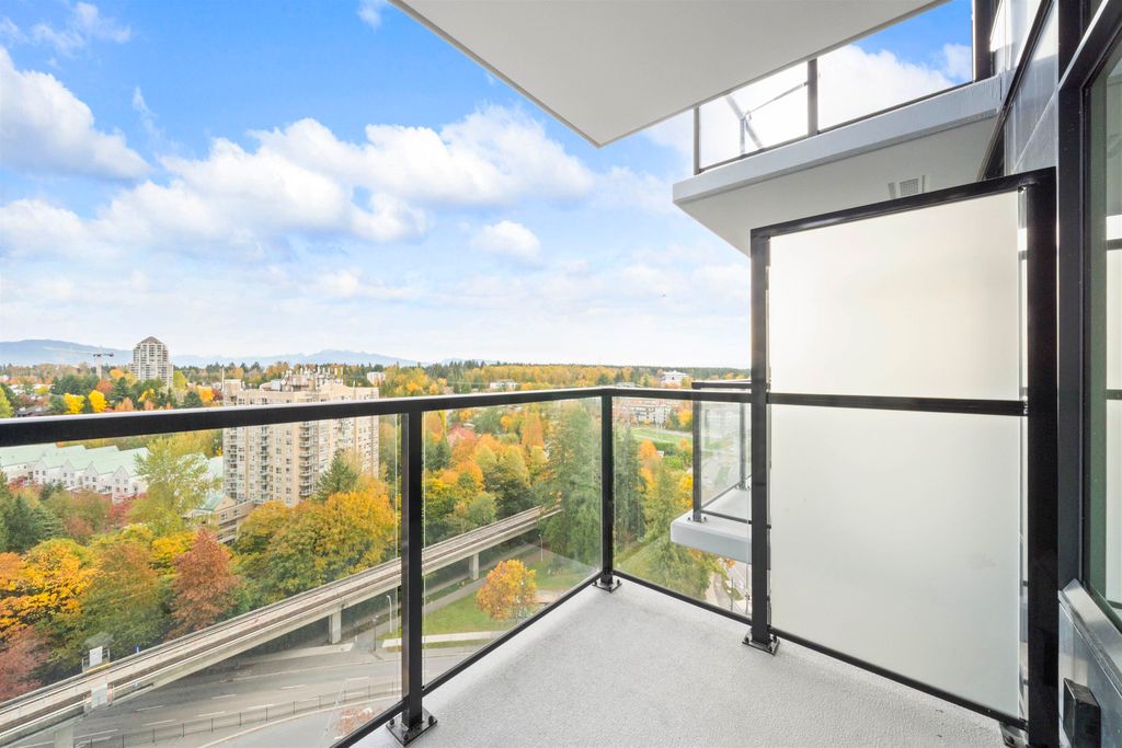 listing image 1107683098160793853
