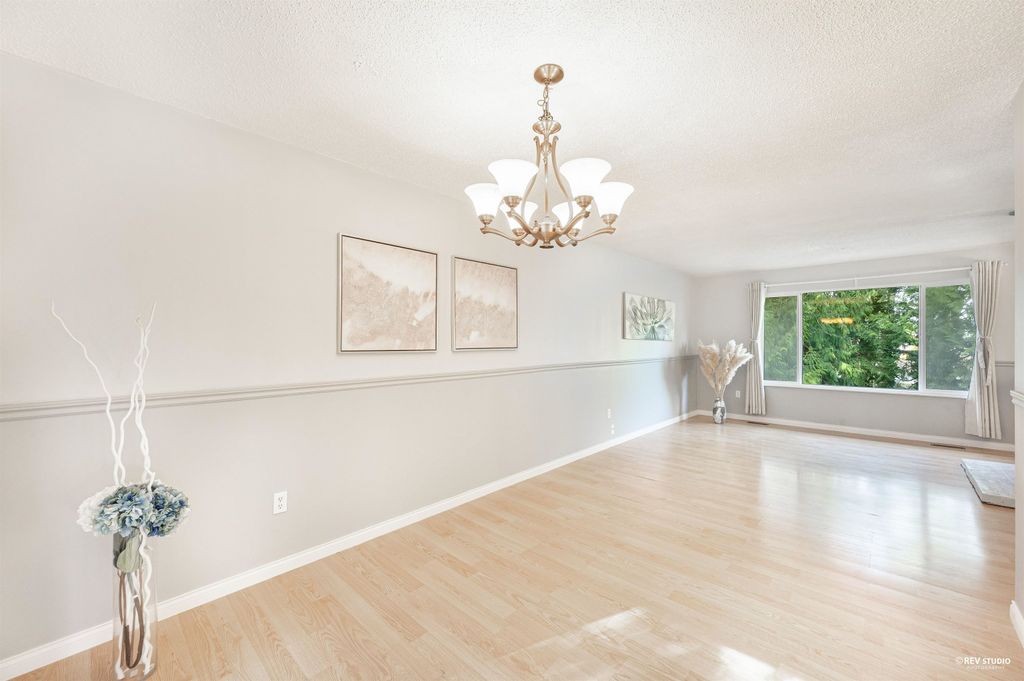 Photo of 20022 Grade Crescent, Langley, BC V3A 4J4 (MLS # R3147905)