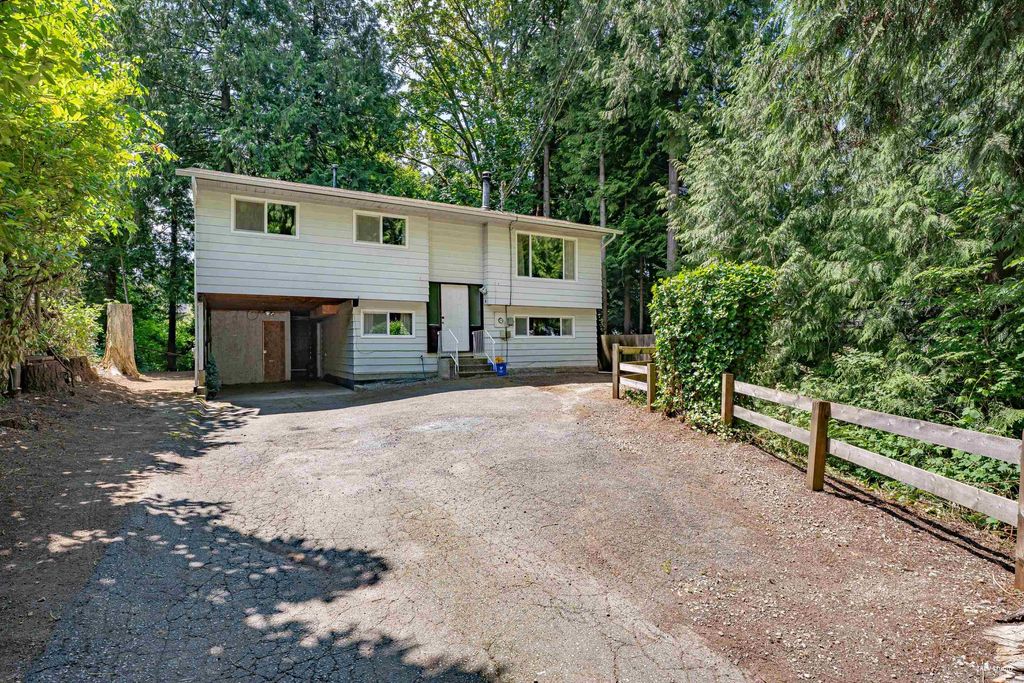 Photo of 20022 Grade Crescent, Langley, BC V3A 4J4 (MLS # R3147905)
