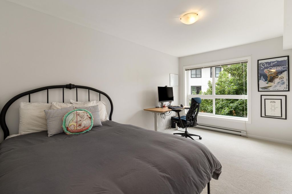 listing image 1105585253689397246