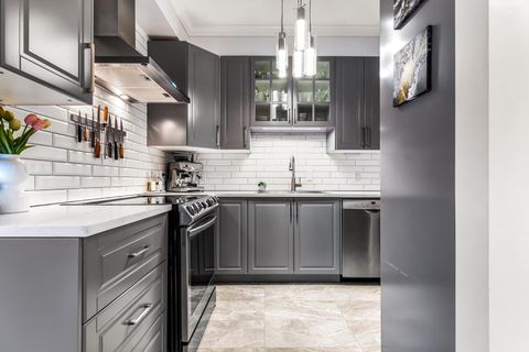 815 First Street 204 New Westminster BC V3L 2H7