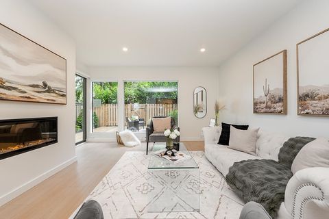 5853 Mayview Circle Burnaby BC V5E 4B7