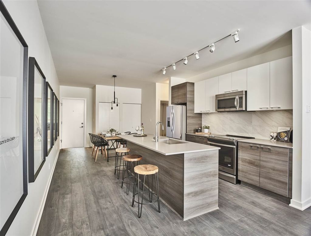 listing image 1102778865968365495