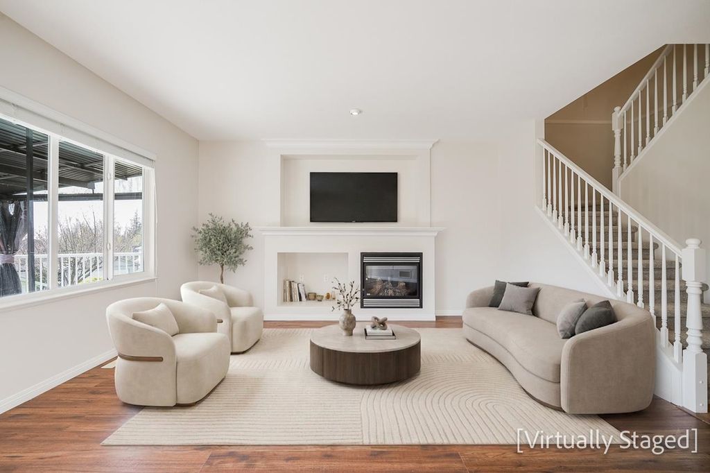 Photo of 36016 Shadbolt Avenue, Abbotsford, BC V3G 3E6 (MLS # R3110558)