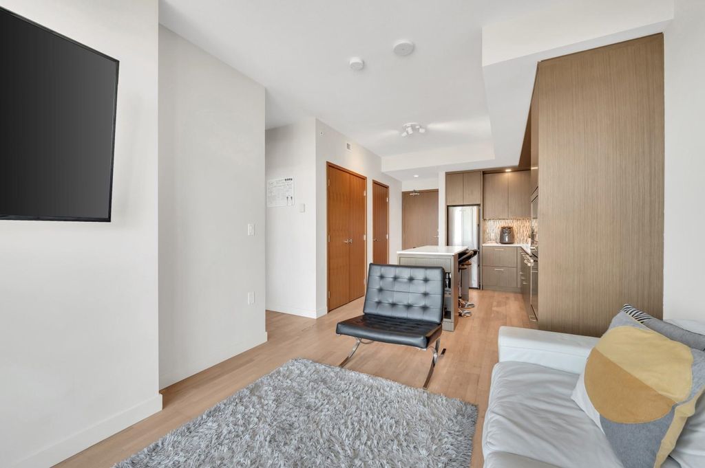 listing image 1103849017757100185