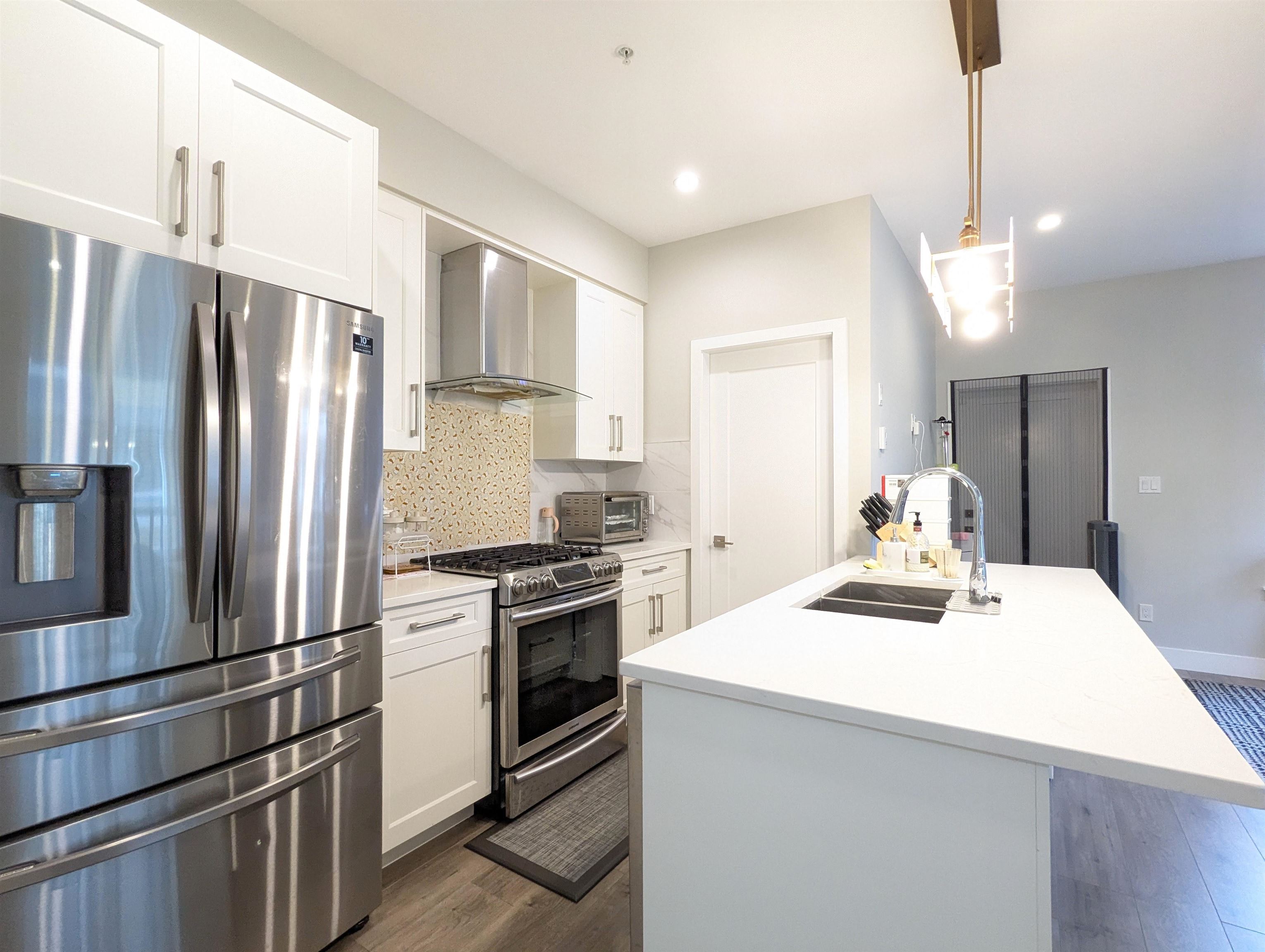 430 Duncan Street 52