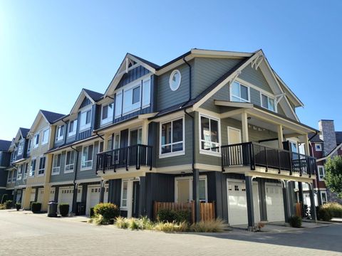 430 Duncan Street 52 New Westminster BC V3M 0M2