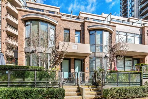 168 W 1st Street North Vancouver BC V7M 1A9