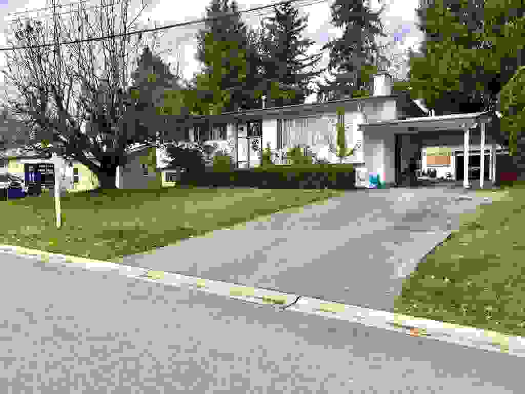 Photo of 33919 Fern Street, Abbotsford, BC V2S 1G4 (MLS # R3132188)