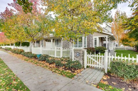 5510 Admiral Way 24 Delta BC V4K 0C3