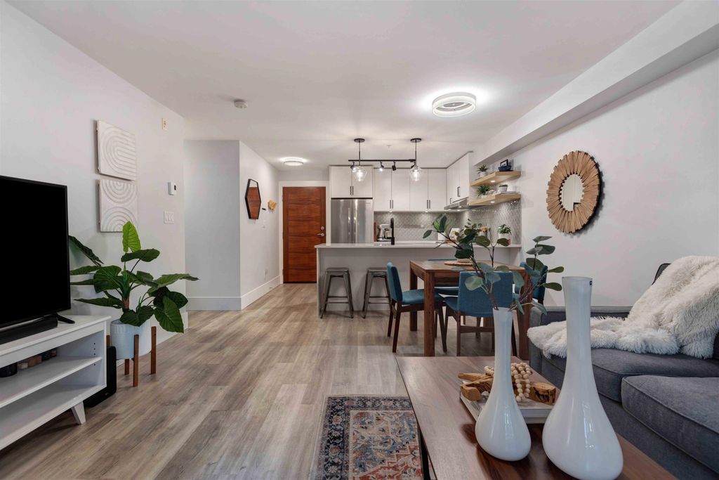 listing image 1107761957252453324