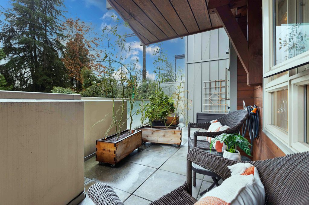 listing image 1103944915592774938