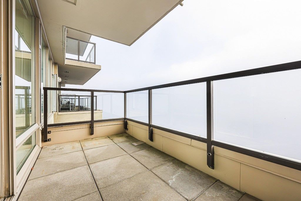 listing image 1106784371577359844