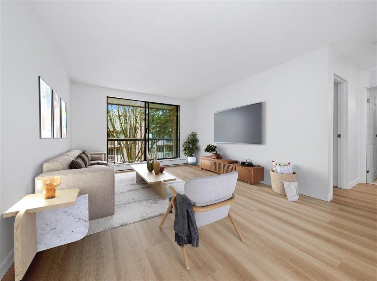 8511 Ackroyd Road 213