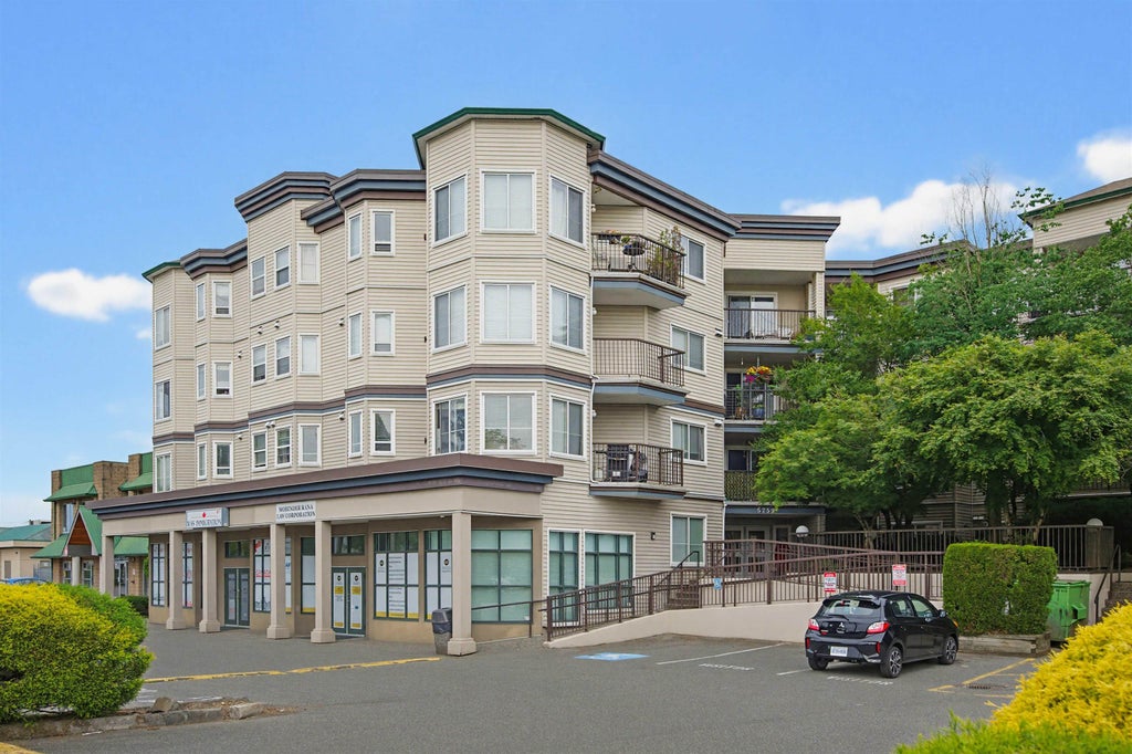 Photo of 5759 Glover Road #207, Langley, BC V3A 8M8 (MLS # R3133883)