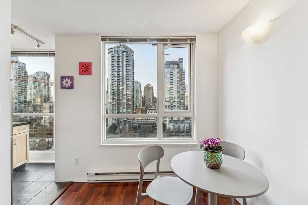 listing image 1101439940893439987