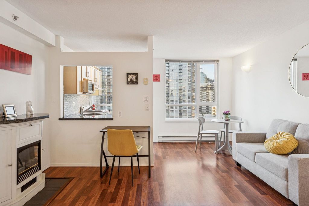 listing image 1105939564015778788